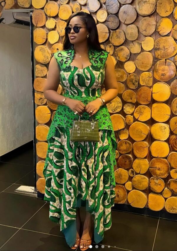 Robe Wax Africain Verte Asymetrique