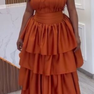 Robe Terracotta à Volants Étagés