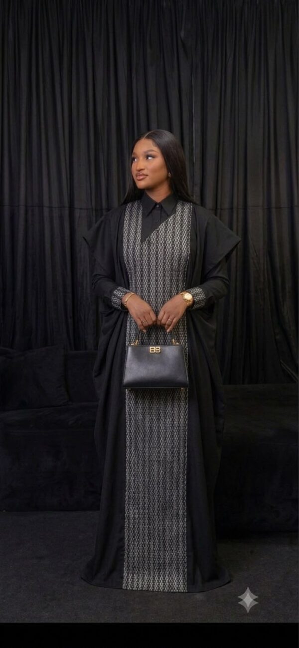 Abaya-Noir-Brocart-Dore Abaya Brocart